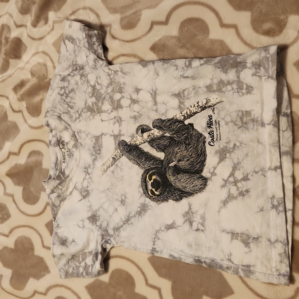 Sloth tee